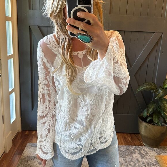 White Crochet Long Sleeve Lace Blouse Bohemian - Picture 1 of 5